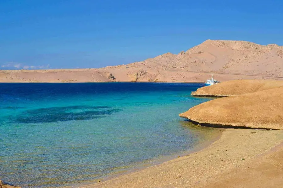 Ras Mohamed National Park Half-Day Tour by Bus from Sharm El Sheikh