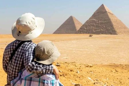 Day Trip from Hurghada to Cairo by Bus.