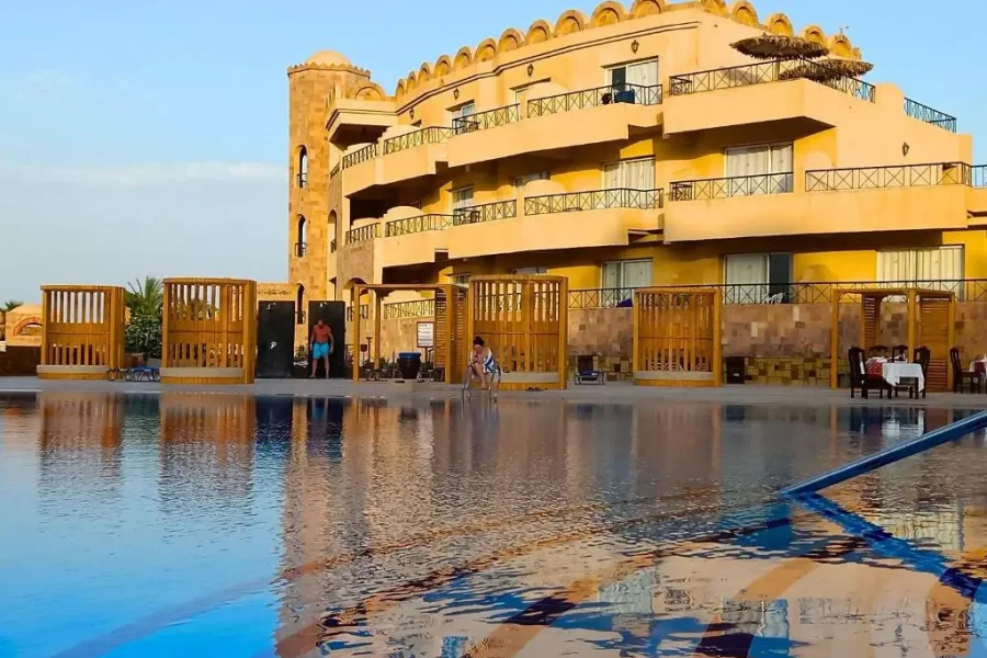 Utopia Beach Club  4 Stars