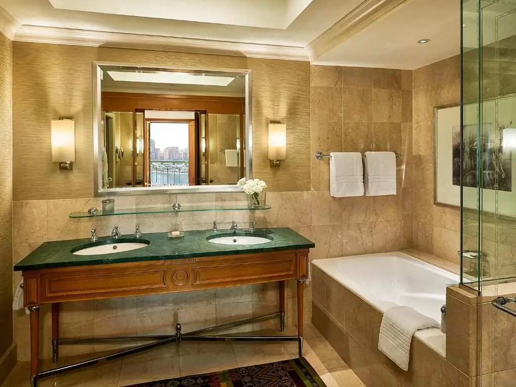 Grand King Room with Nile River View