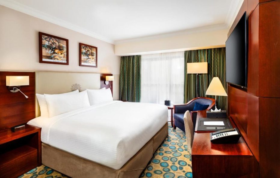 Millennium Al Aqeeq Hotel
